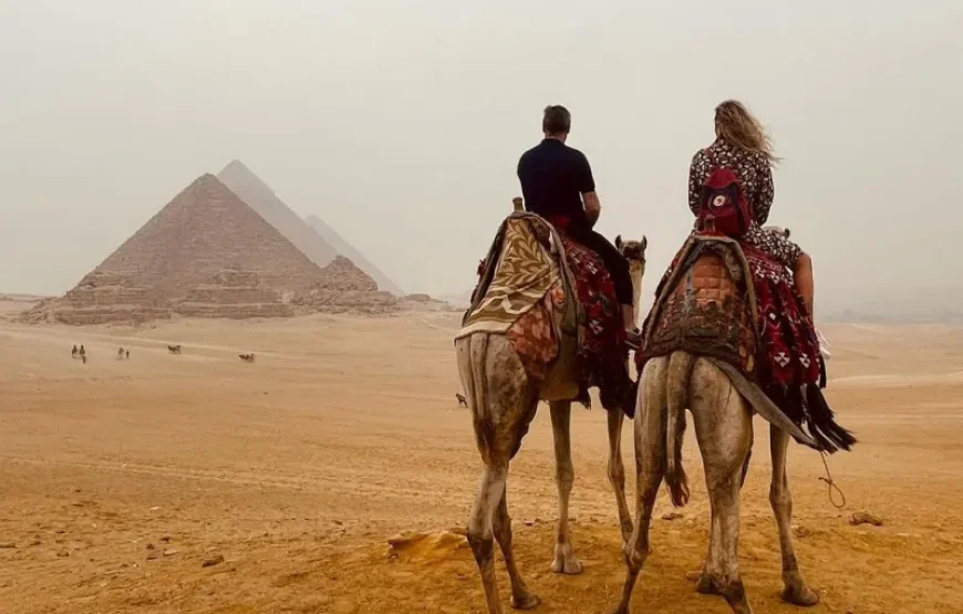 Tour to Pyramids & The Grand Egyptian Museum