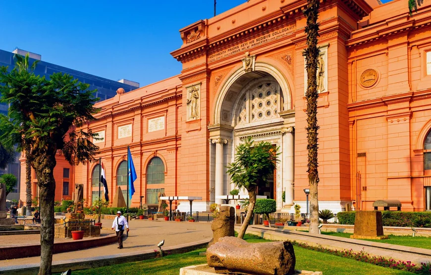 Egyptian Museum in Cairo: Private Guided Tour