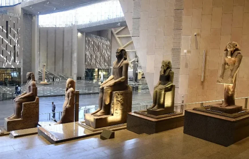 Tour to Pyramids & The Grand Egyptian Museum