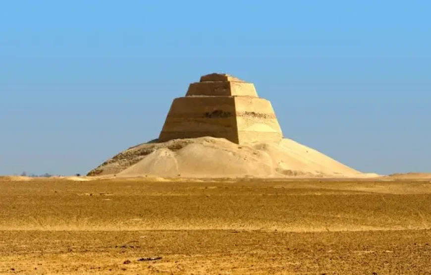 Giza Pyramids – Sphinx & Saqqara & Memphis